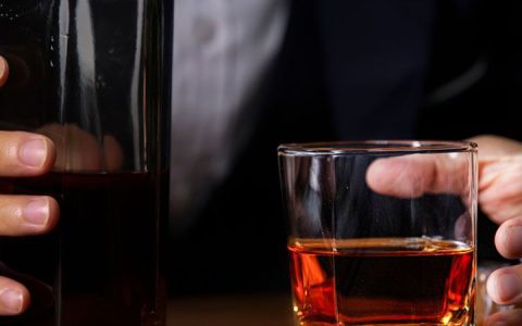 Alcohol Addiction: How to Know You Need Help