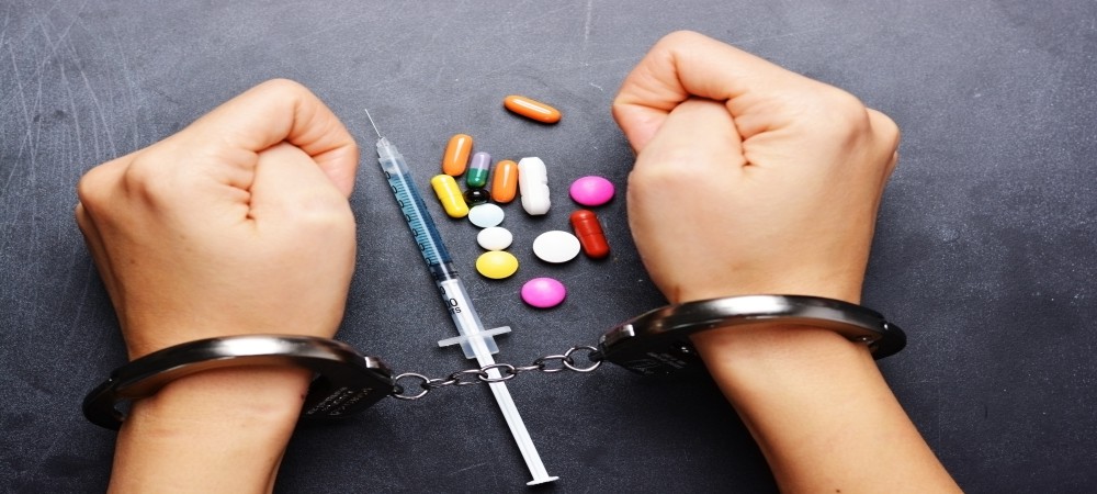 , What are the Differences Between Legal and Illegal Amphetamines?