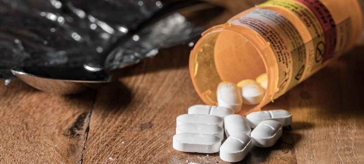 fentanyl vs prescription opioids